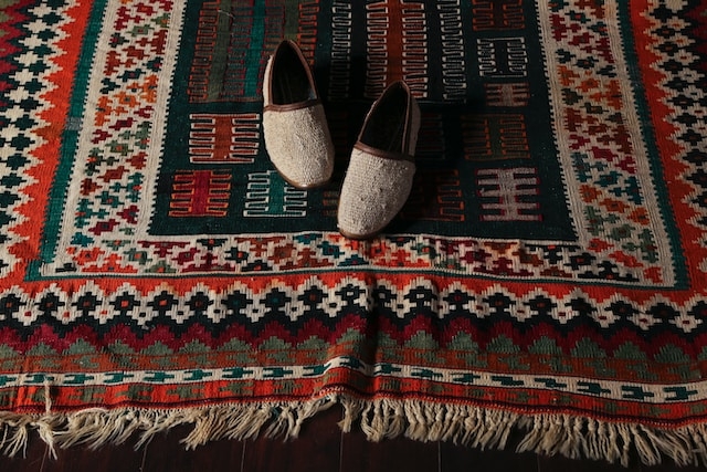 Navajo rug weaving studio